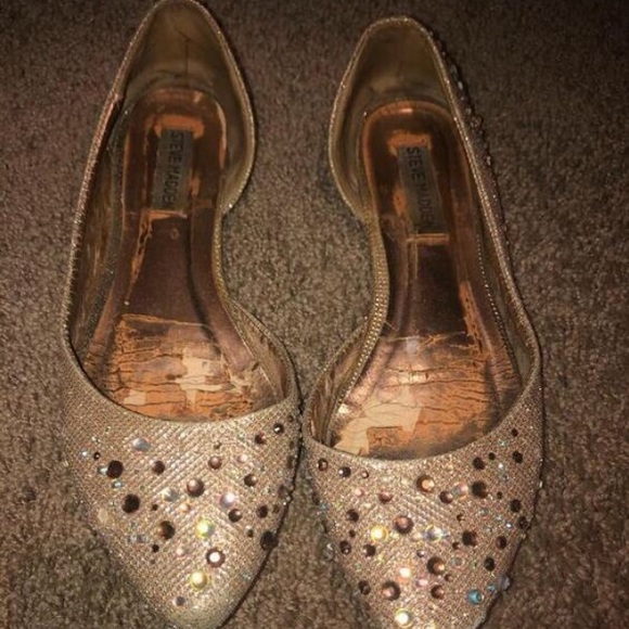 flats - Picture 1 of 1